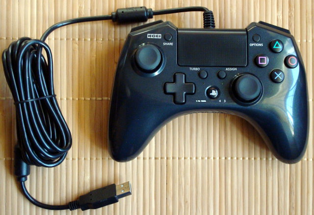 HORIPAD FPS Plus